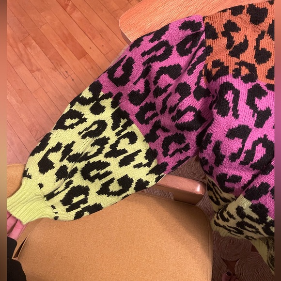 Farm Rio Mixed Leopard Neon Cardigan - Picture 6 of 7